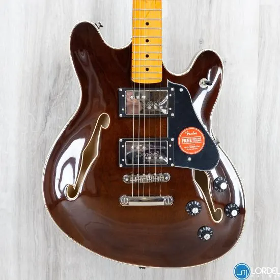 --- DISCONTINUE ---Squier Classic VIBE Starcaster Walnut